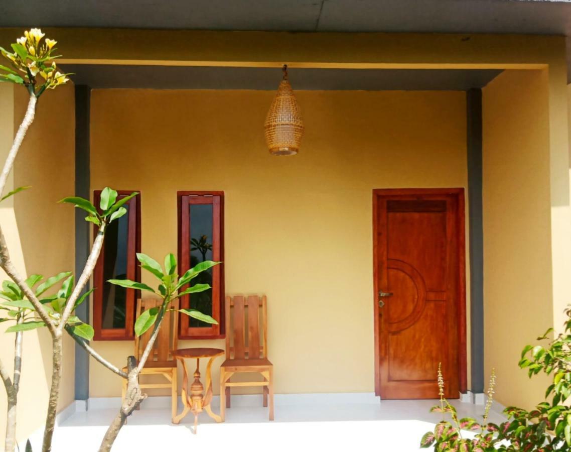 Aryasuta Homestay *