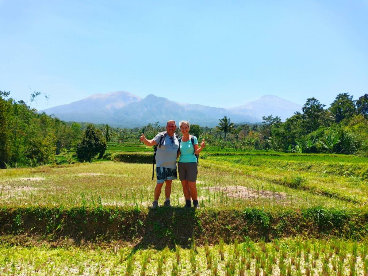 Aryasuta Homestay *